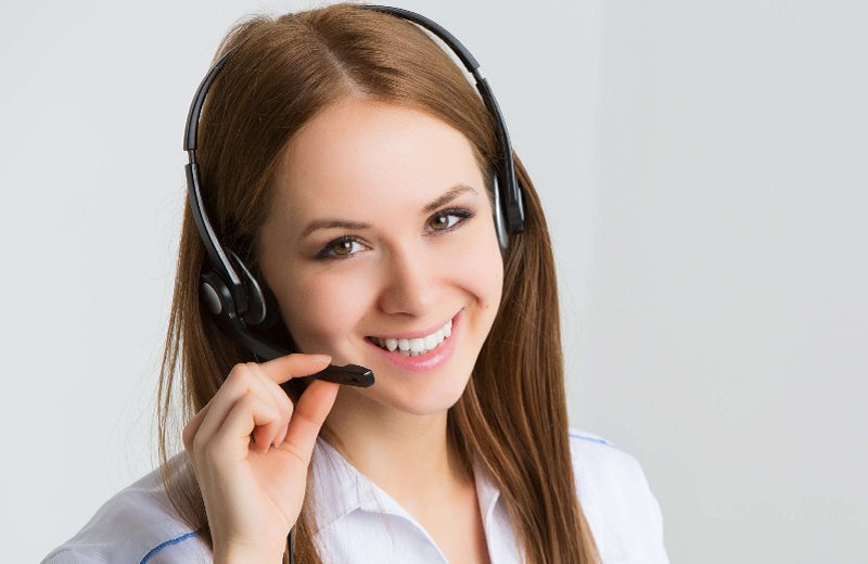 Liên hệ CSKH 2 Bạn có thể chọn liên hệ nhà cái thông qua hotline